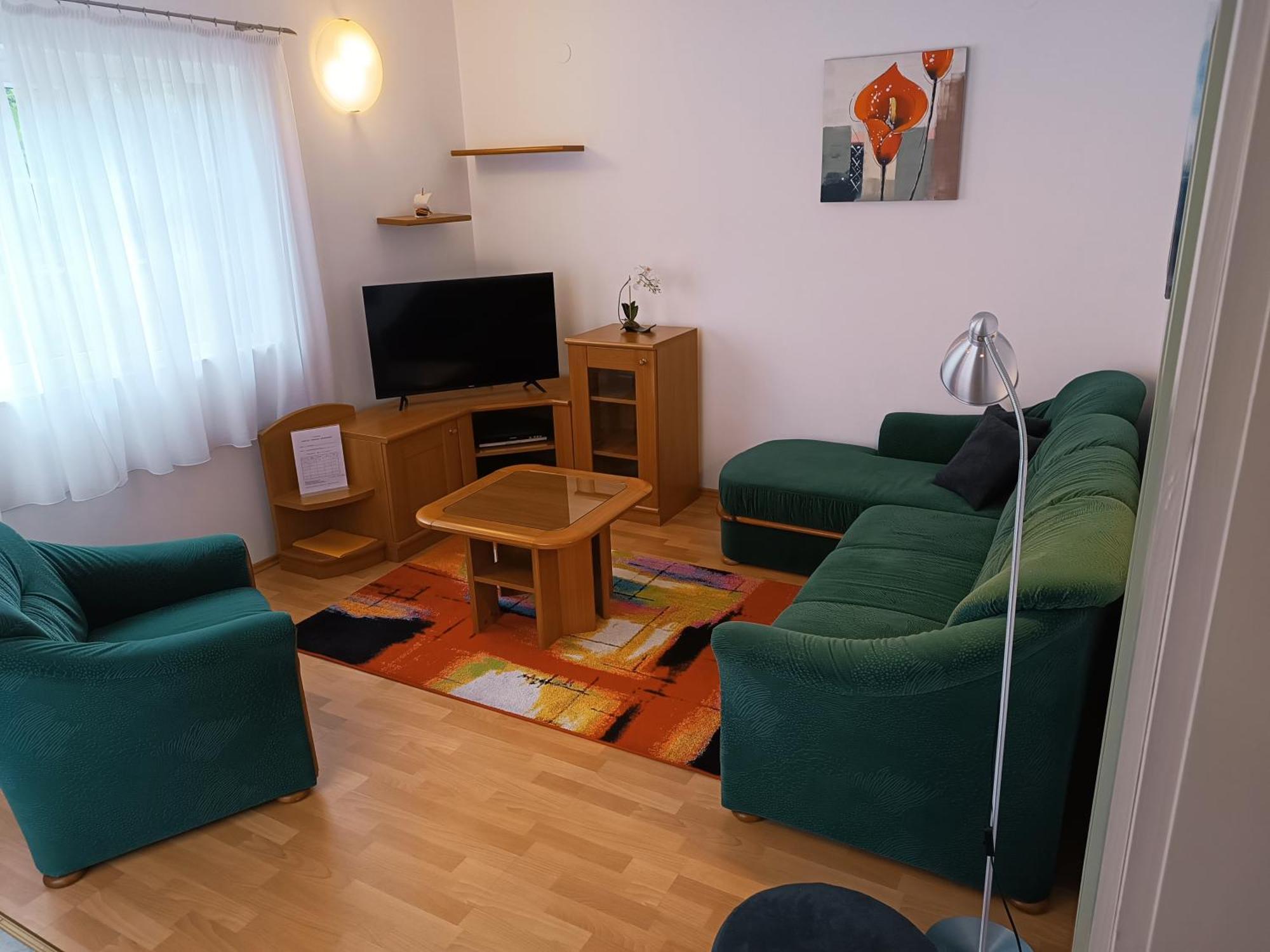 Lupus Apartment
